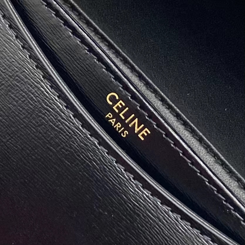 【P1430】Celine包包批发 赛琳2023新款凯旋门扣迷你马鞍包手提女包 101063黑色