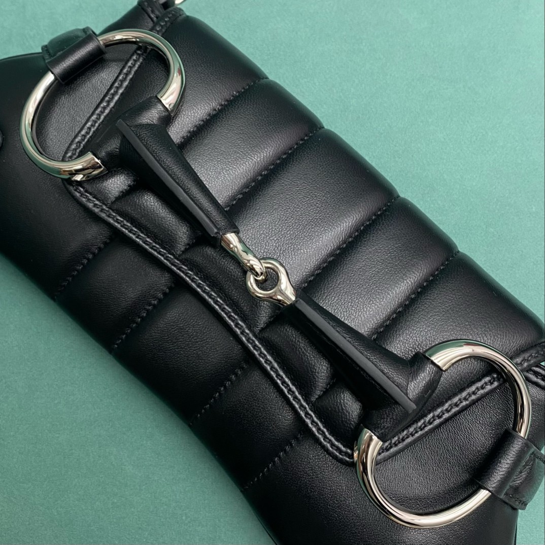 【P1400】Gucci Horsebit Chain 古奇新款黑色马衔扣链条手包腋下包